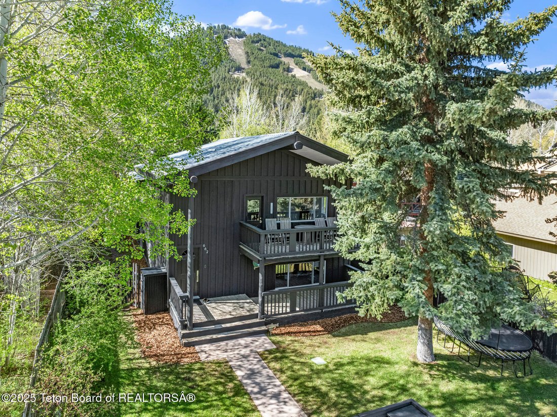 House in Jackson, Wyoming, United States 2 - 15445421