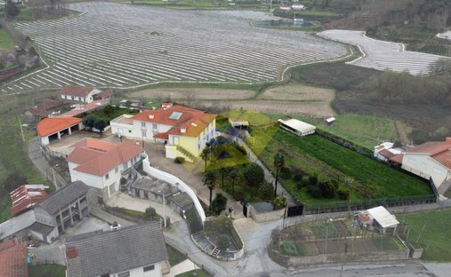 House in Pombeiro de Ribavizela, Porto District, Portugal 1