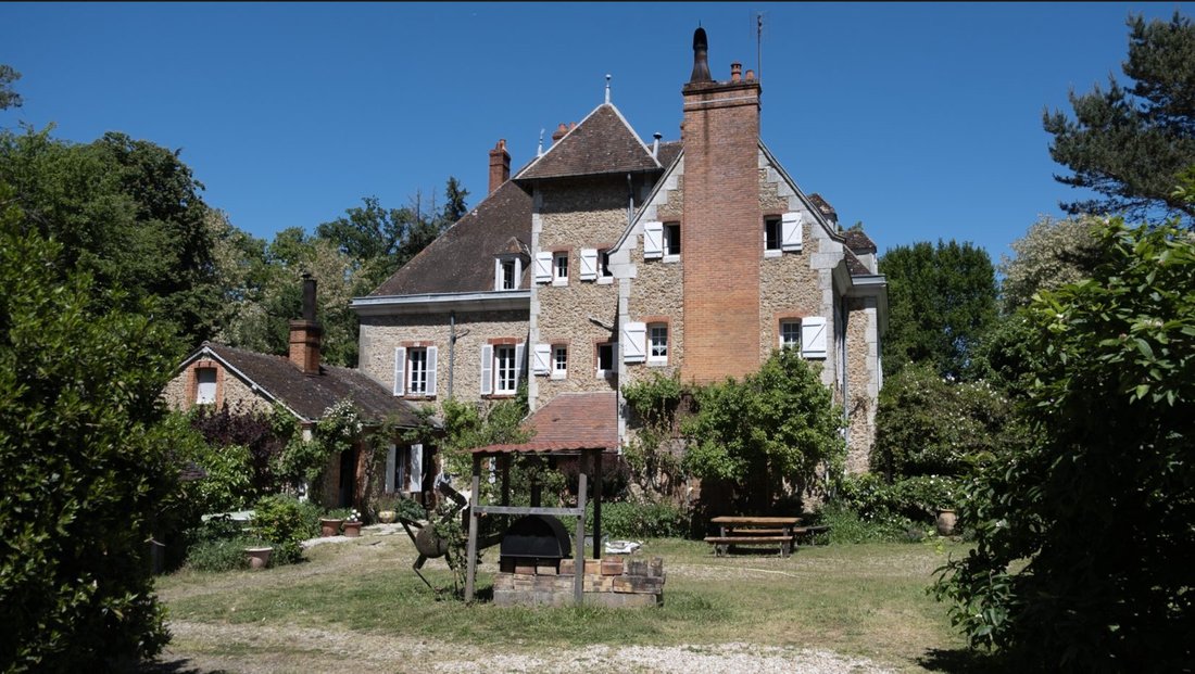 Whispers of the Loire: A Timeless Château Just Beyond Paris