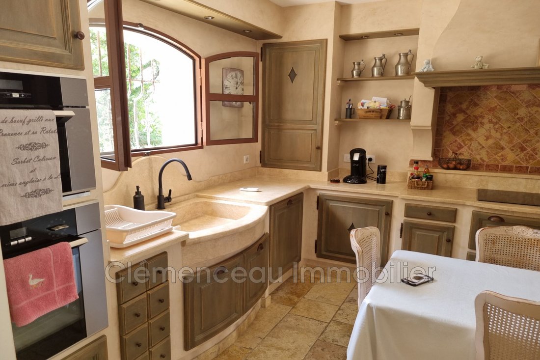 Villa in Nord, Roquefort-les-Pins, France 4 - 12627513