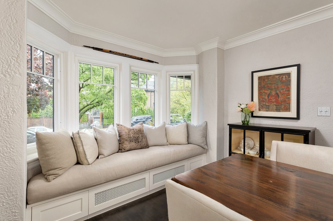 House in Toronto, Ontario, Canada 4 - 15684734