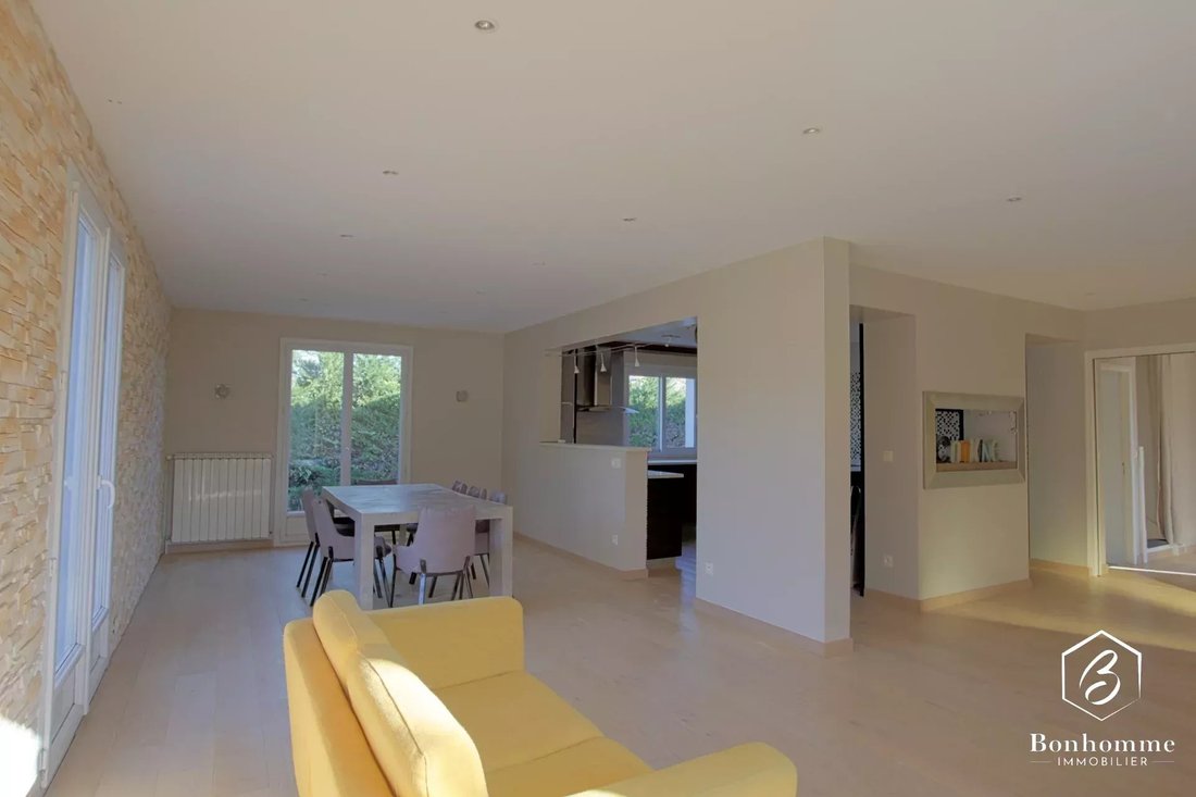 House in Saint-Selve, Nouvelle-Aquitaine, France 3 - 15605565