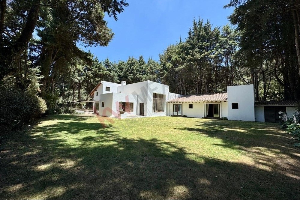 House in San Miguel Ameyalco, State of Mexico, Mexico 5 - 15682641