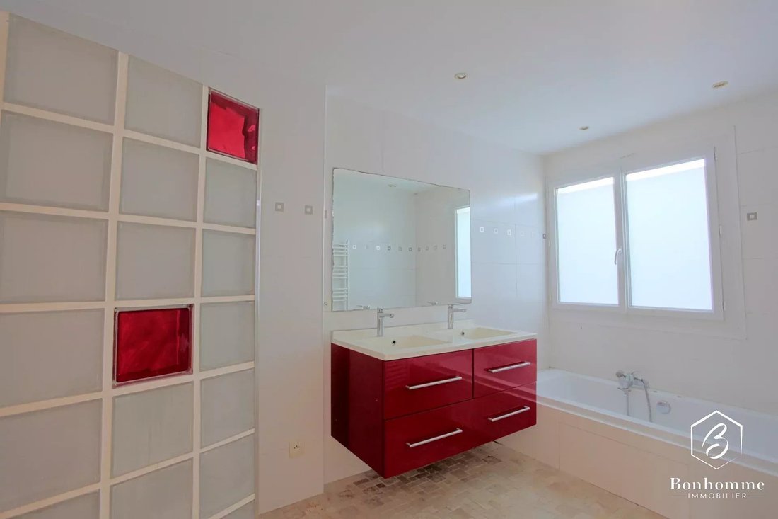 House in Saint-Selve, Nouvelle-Aquitaine, France 5 - 15605565