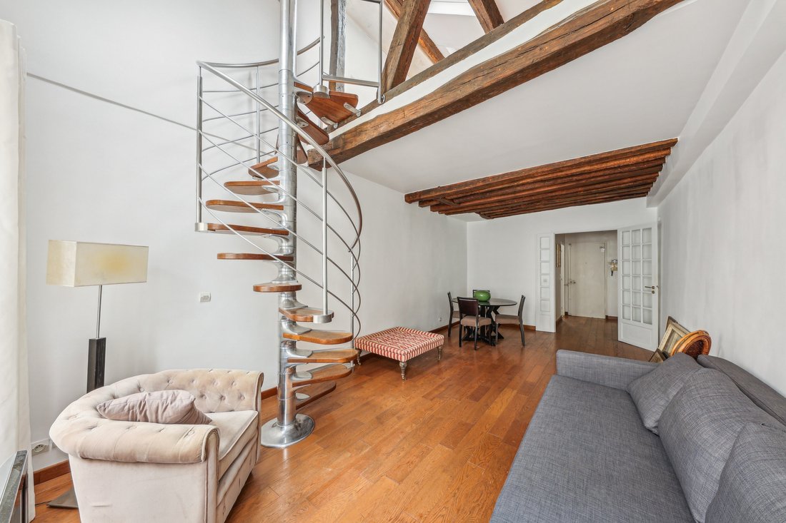 Apartment in Archives, Paris 3e Arrondissement, Paris 2 - 15684186