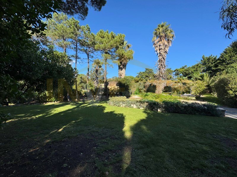 Land for sale in Cascais, Portugal — €900,000