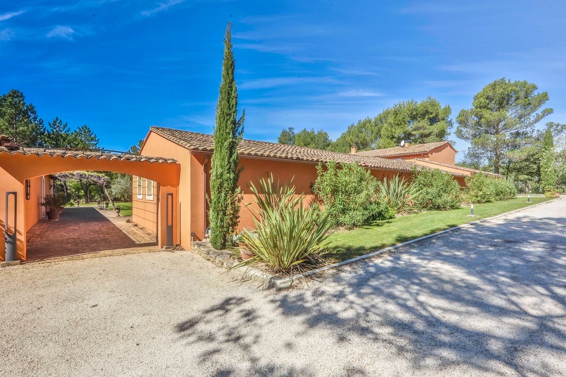 House in France 4 - 15681368