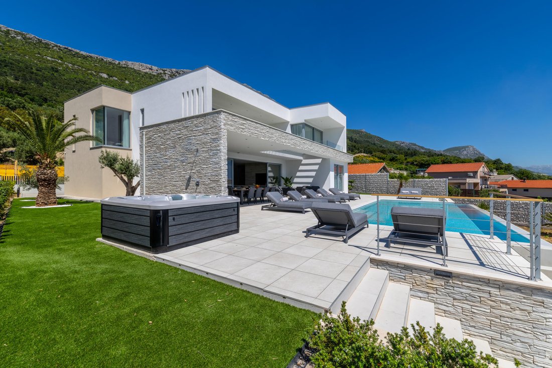 Villa in Gradski kotar Grad, Split, Split-Dalmatia County 5 - 15679738