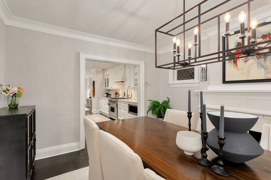 House in Toronto, Ontario, Canada 5 - 15684734