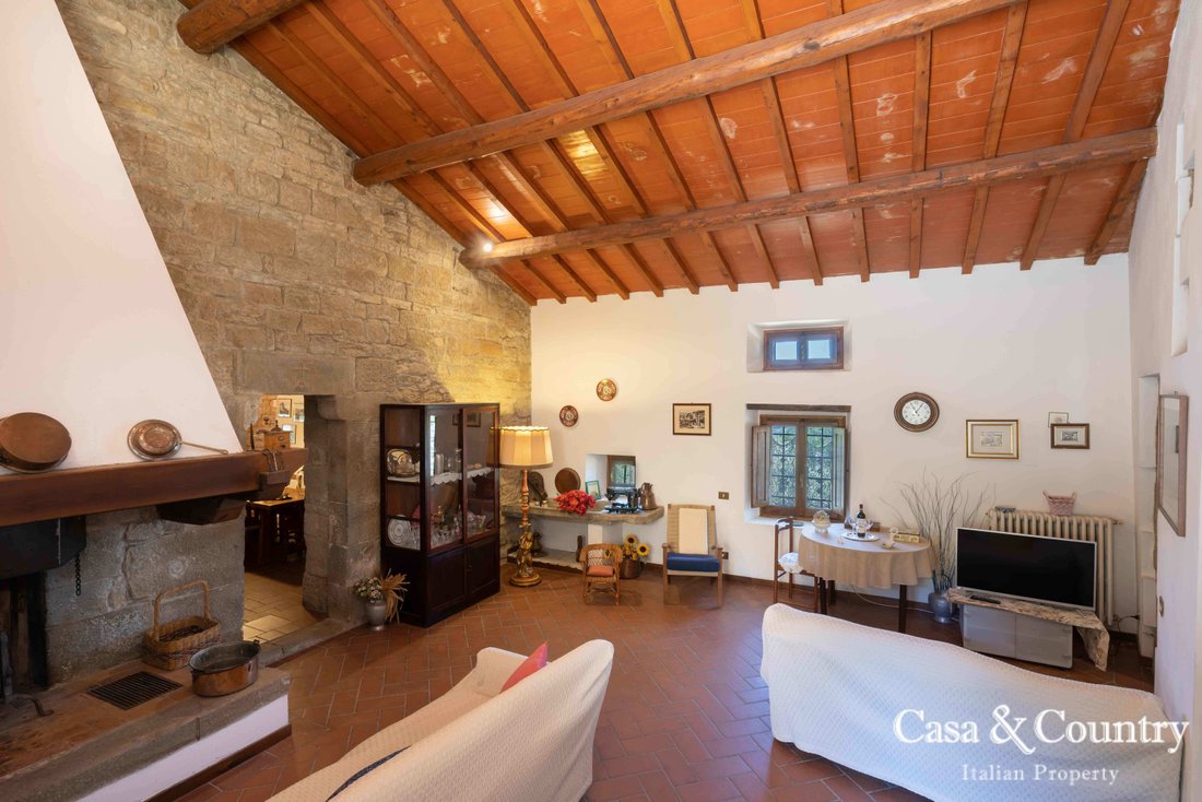 House in Pelago, Tuscany, Italy 2 - 15680536