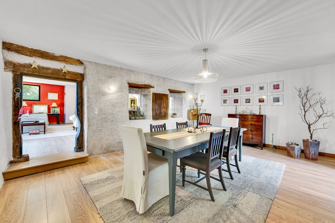House in Divonne-les-Bains, Auvergne-Rhône-Alpes, France 5 - 15681977