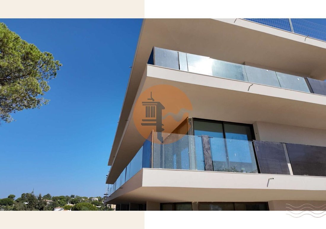 Apartment in Carvoeiro, Algarve, Portugal 3 - 15679175