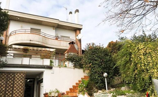 Villa in Center, San Benedetto del Tronto, Marche 1