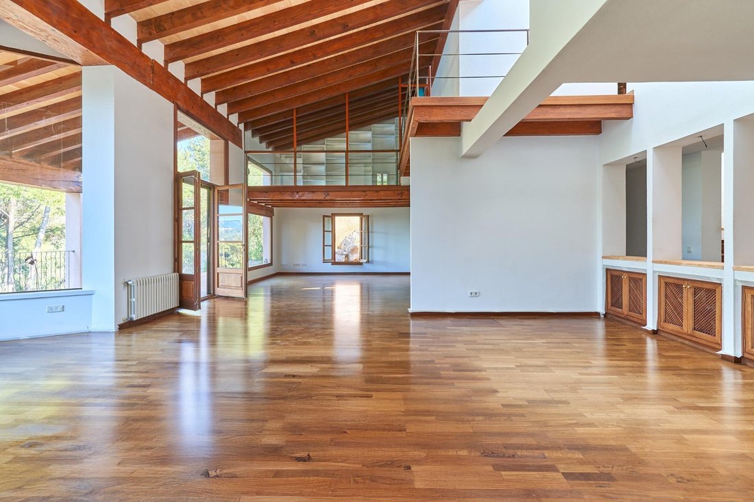 Villa in Esporles, Balearic Islands, Spain 1 - 15682074