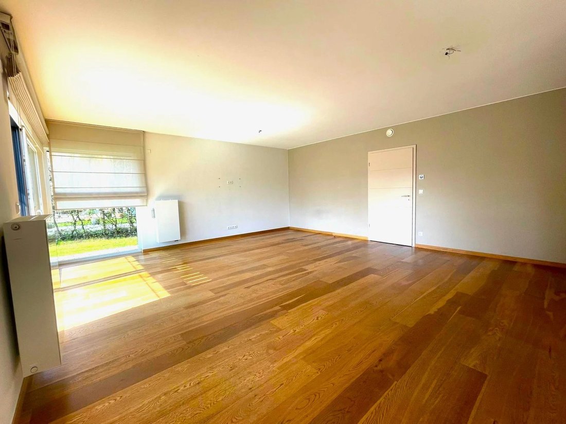 Villa in Vise, Wallonia, Belgium 4 - 15685064