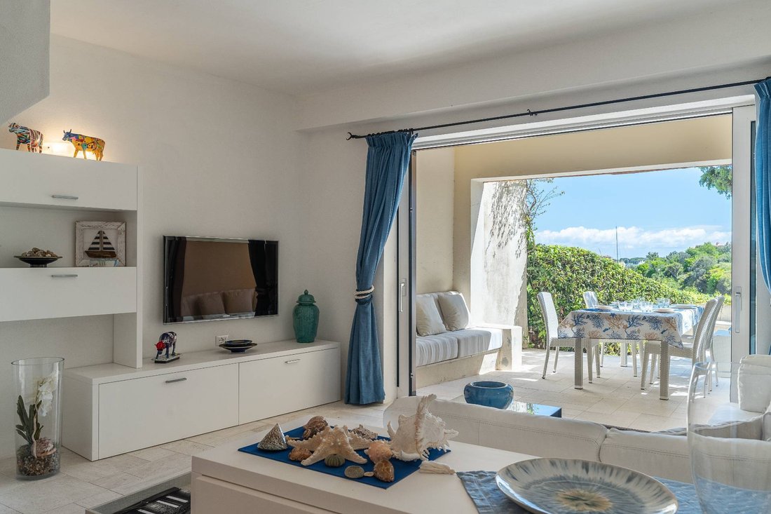 Apartamento en Porto Cervo, Cerdeña, Italia 1 - 15688041