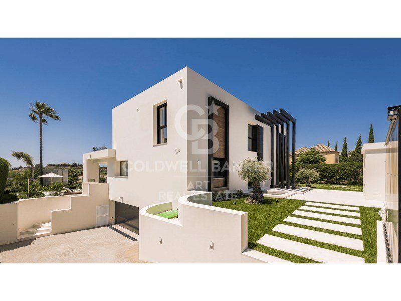House in Nueva Andalucia, Marbella, Spain 2 - 15682878