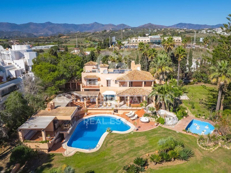 House in Estepona, Andalusia, Spain 2 - 15543152