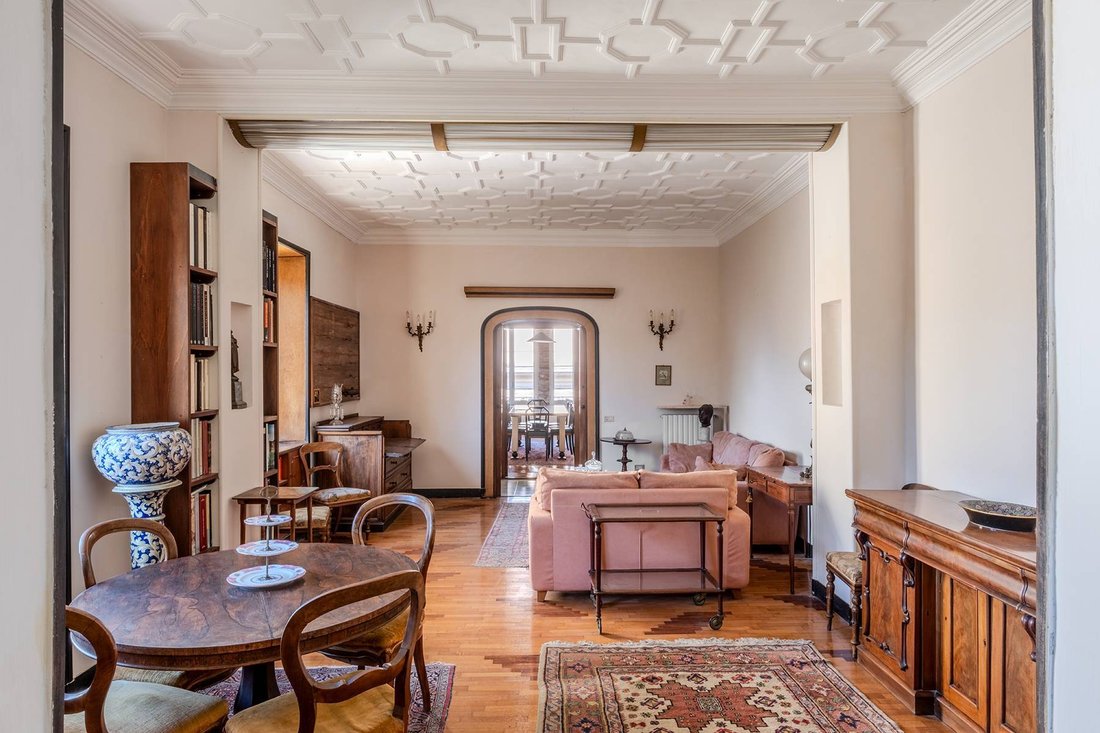 Apartment in Nueva Pizzofalcone, Naples, Campania 1 - 15687643