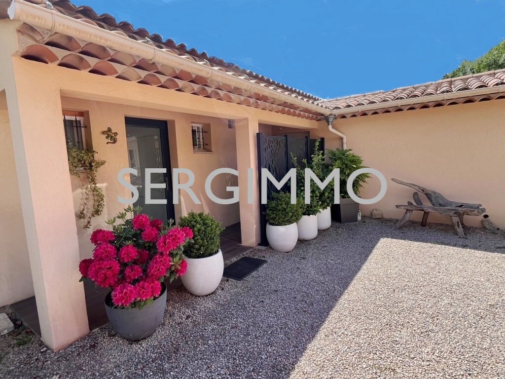 Villa in Fayence, Provence-Alpes-Côte d'Azur, France 3 - 15683303