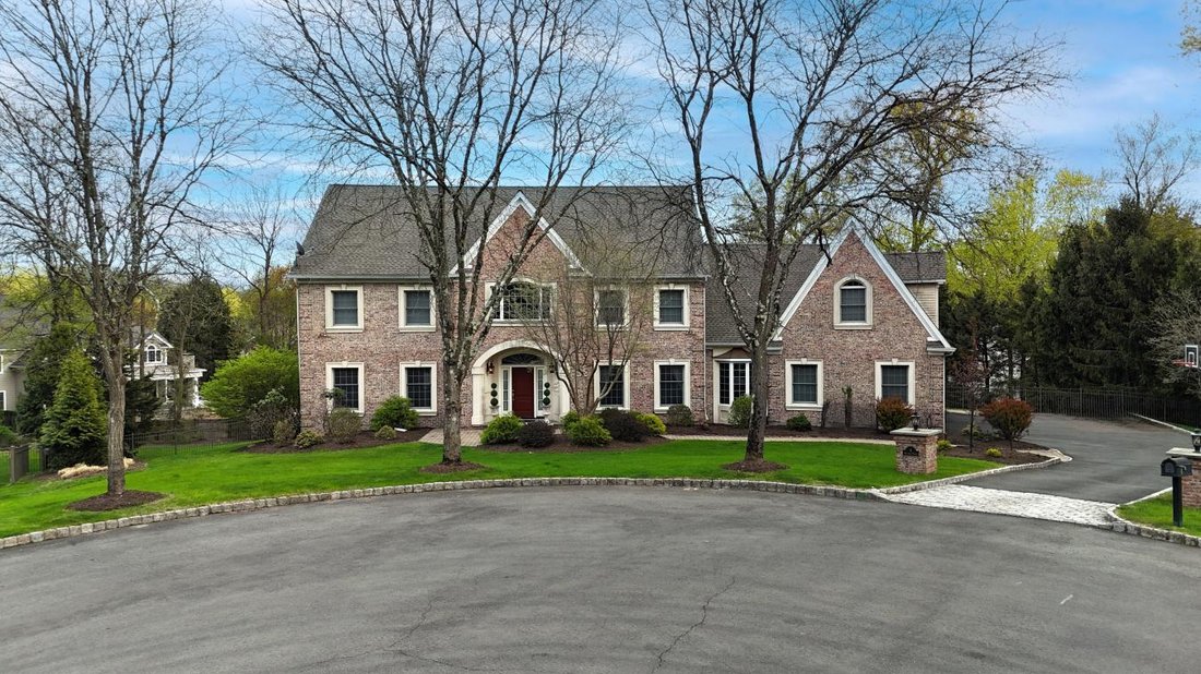 House in Mahwah, New Jersey, United States 1 - 15683107