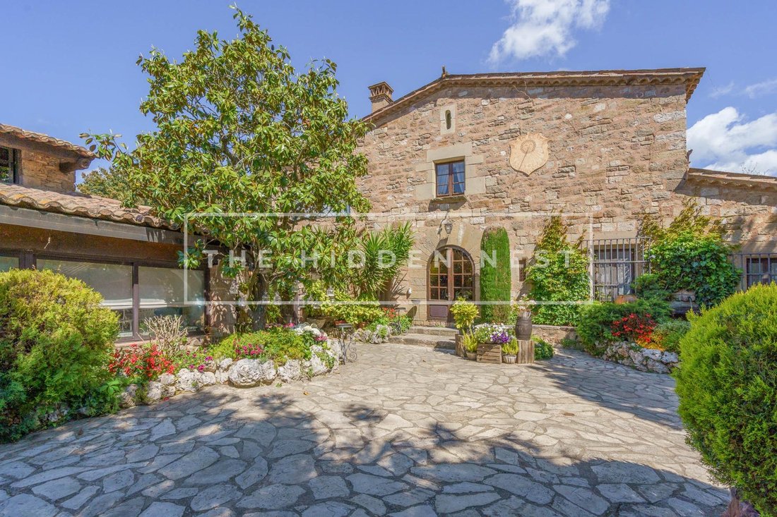 Country House in Sentmenat, Catalonia, Spain 2 - 15682959