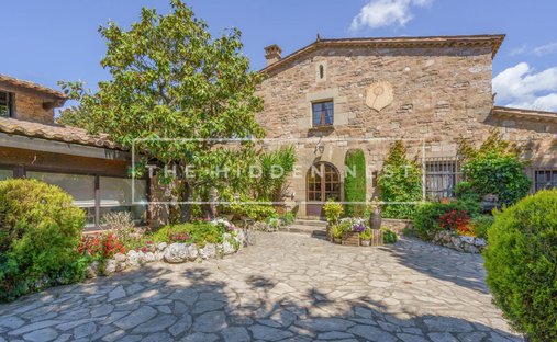 Country House in Sentmenat, Catalonia, Spain 1