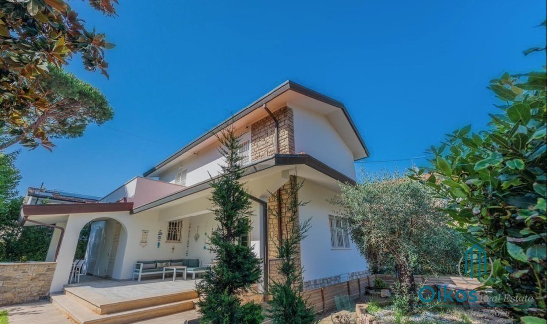 Villa in Center, Forte dei Marmi, Tuscany 4 - 15685539