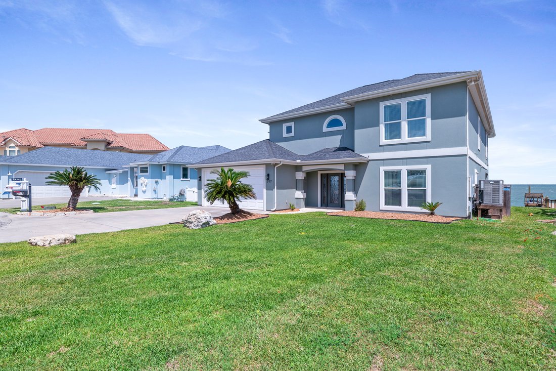 House in Aransas Pass, Texas, United States 2 - 15680717