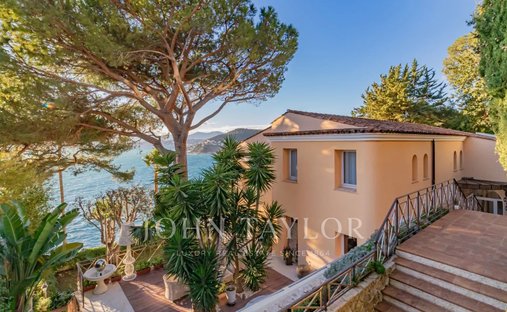 House in Saint-Jean-Cap-Ferrat, Provence-Alpes-Côte d'Azur, France 1
