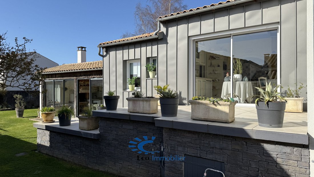 House in Puilboreau, Nouvelle-Aquitaine, France 1 - 15309680