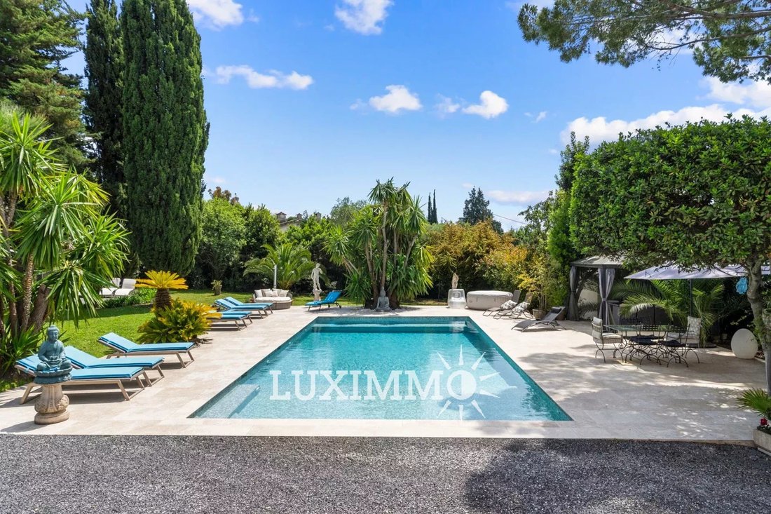 Villa in Mougins, Provence-Alpes-Côte d'Azur, France 3 - 15678885