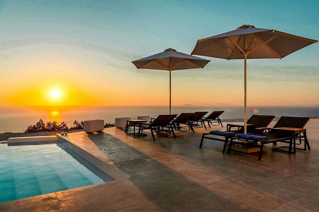 Estate in Thira, Aegean, Greece 4 - 11851741