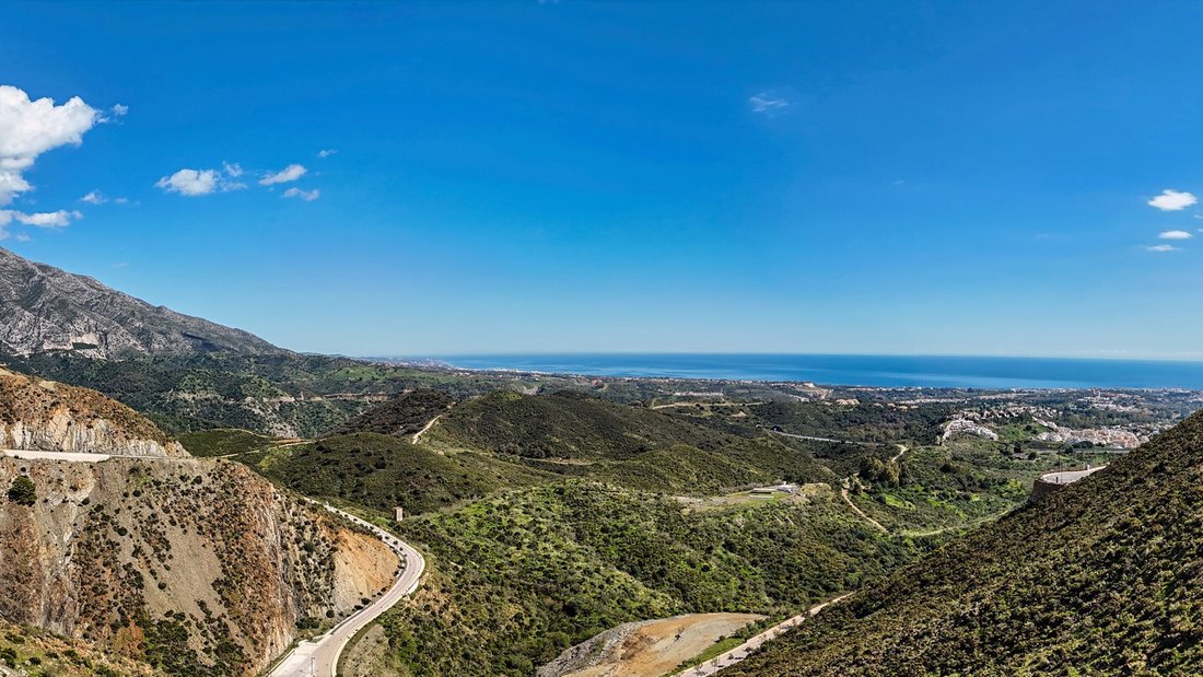 Apartment in La Quinta, Benahavis, Andalusia 4 - 15681481