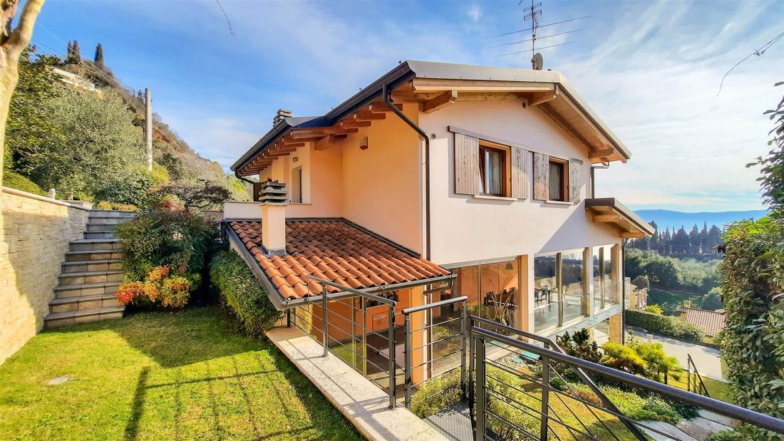 Villa à Centro, Toscolano Maderno, Lombardie 1 - 15686872