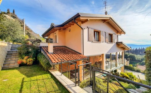 Villa in Centro, Toscolano Maderno, Lombardei 1