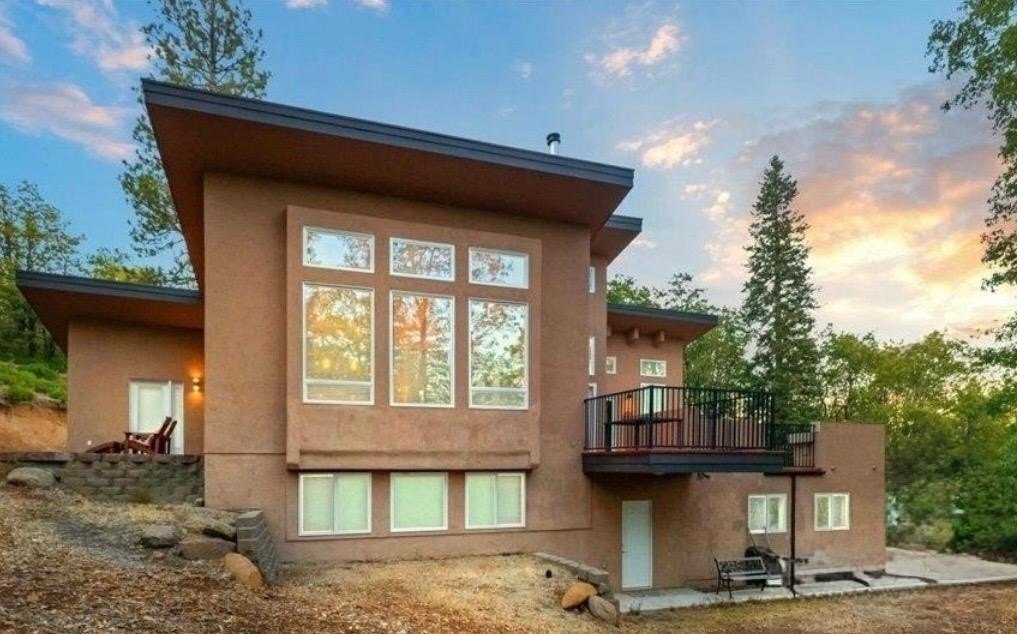 House in Weed, California, United States 2 - 14881479