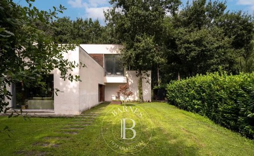 House in Ipar-Ekialdea, Donostia-San Sebastian, Spain 1