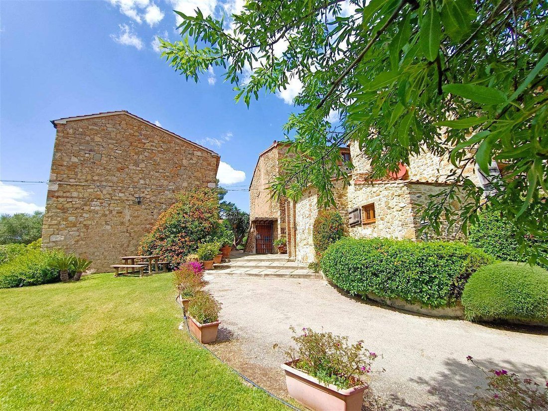 Cassarello-Senzuno-Salciaina, Follonica, Tuscany 2 - 15681867