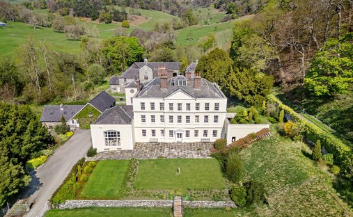 Casa a Llanfair Talhaiarn, Galles, Regno Unito 1