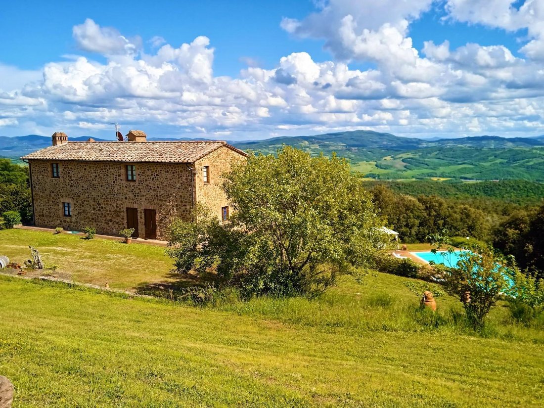Farm Ranch in Volterra, Tuscany, Italy 5 - 15681541