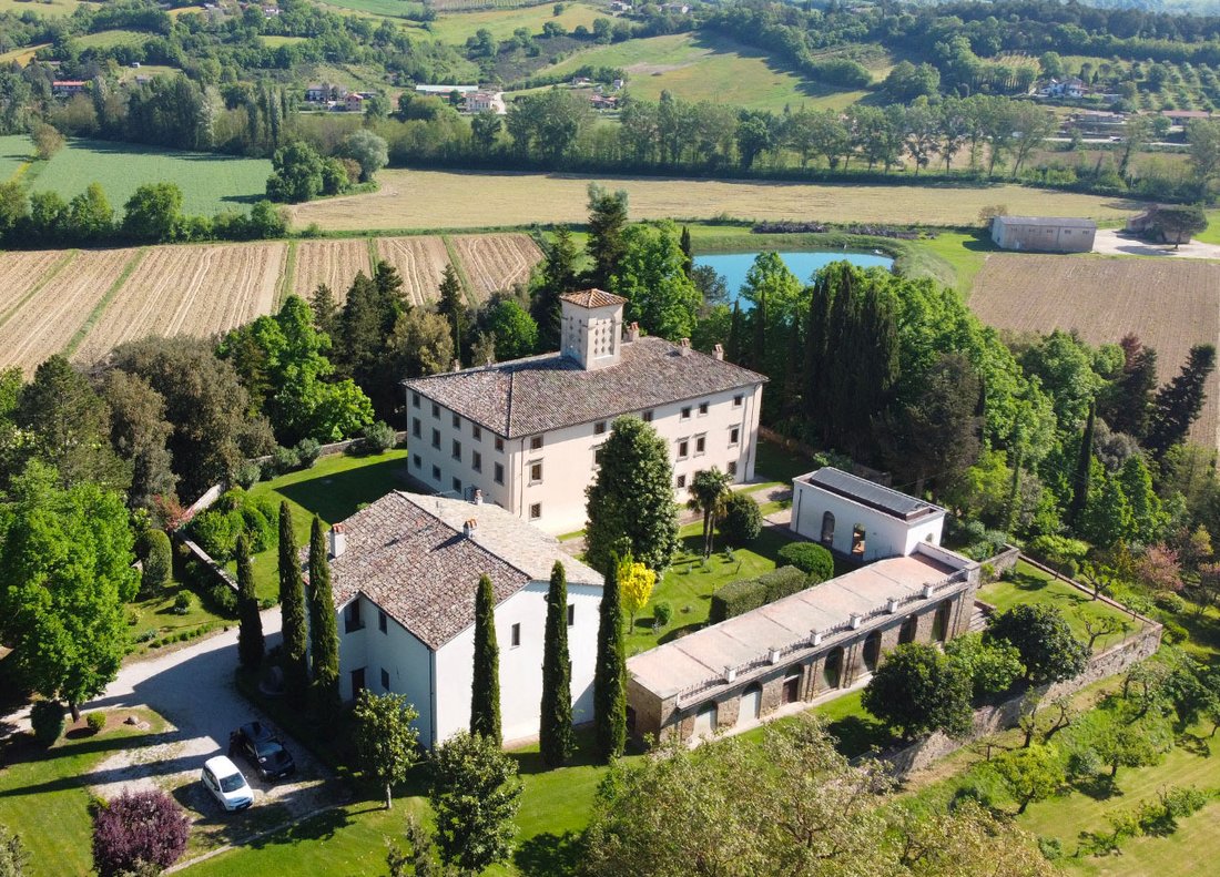 Villa in Città di Castello, Umbria, Italy 1 - 15685163
