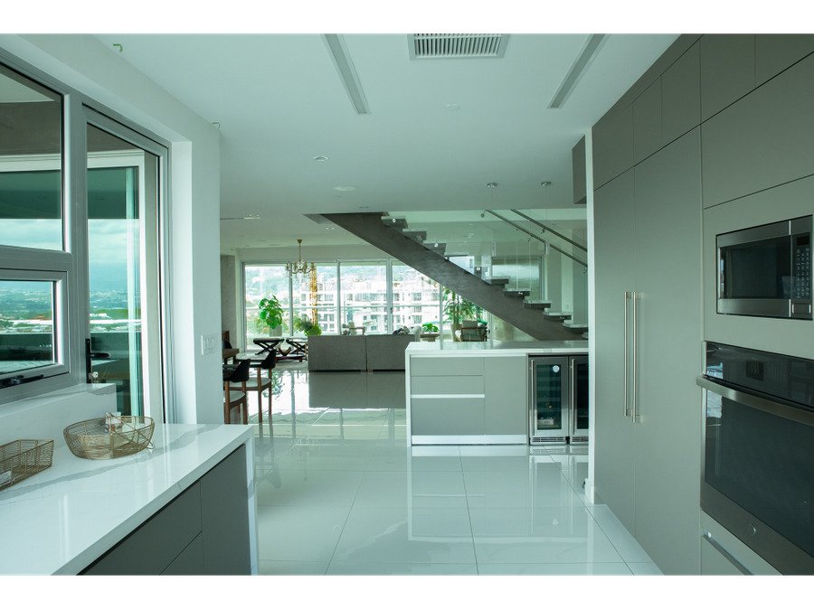 Penthouse in Escazu, San José Province, Costa Rica 2 - 15679868