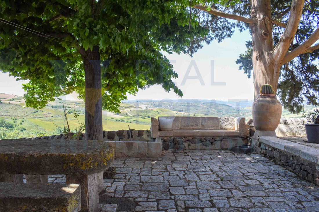 Villa in Giarratana, Sicily, Italy 4 - 15679552