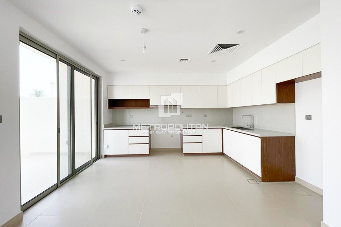 Villa in Dubai, Dubai, United Arab Emirates 1 - 15684788