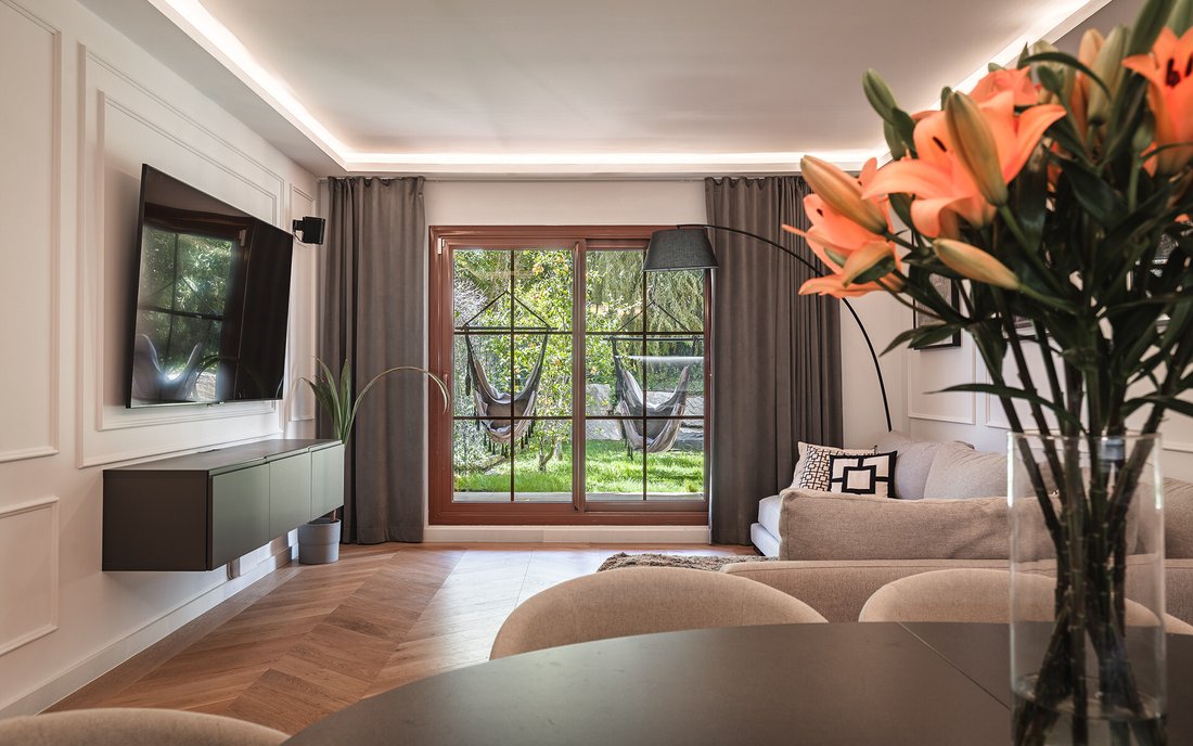 Apartment in Benahavis, Andalusia, Spain 4 - 15682049