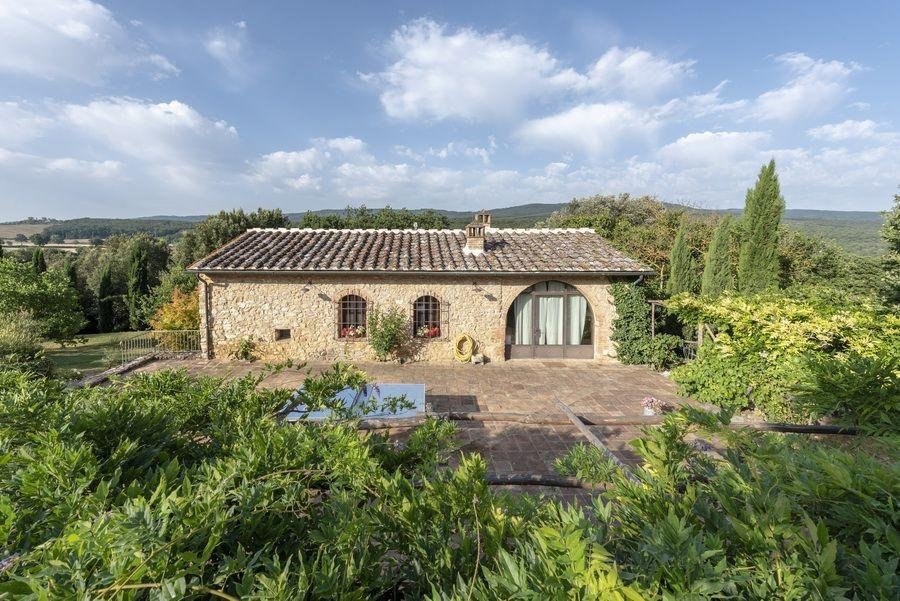 Farm Ranch in Casole d'Elsa, Tuscany, Italy 2 - 15681537