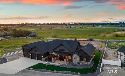 House in Garden Valley, Idaho, United States 1