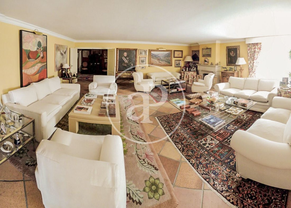 Villa in Villafranca del Castillo, Villanueva de la Canada, Comunidad de Madrid 3 - 15683172