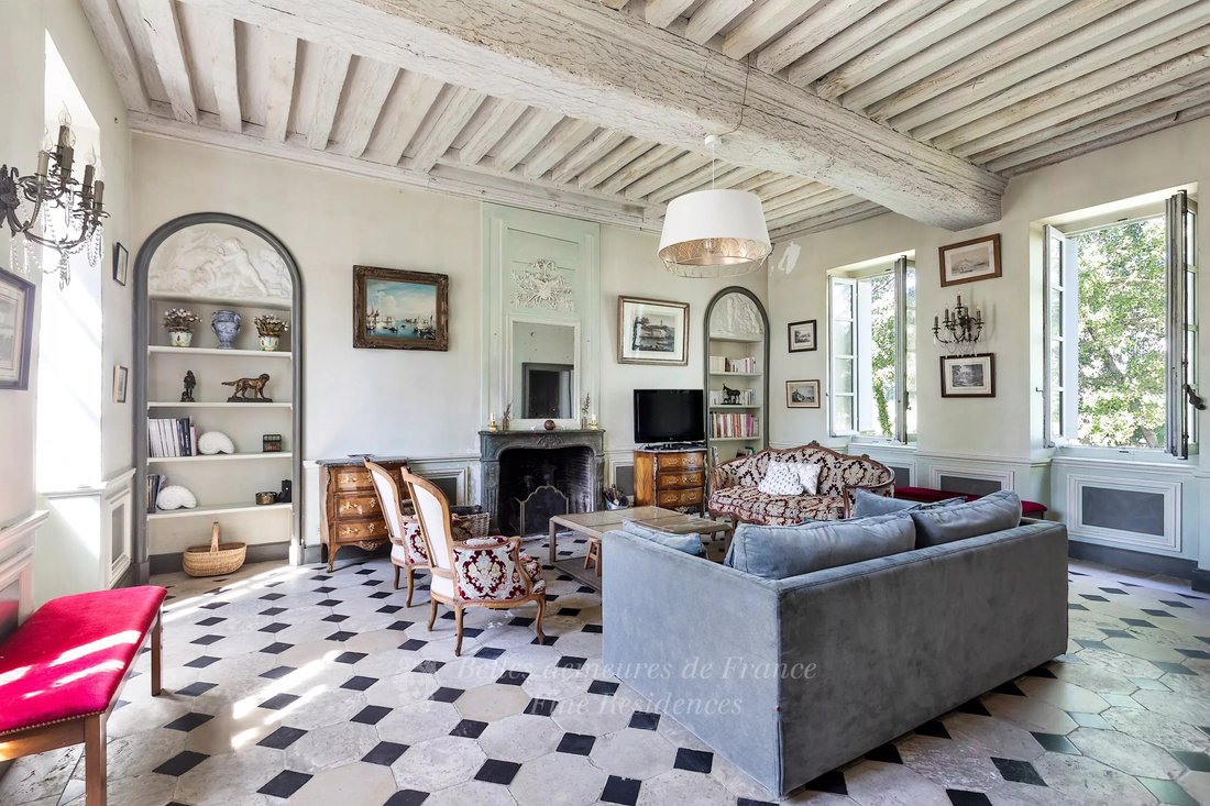 Estate in La Roche-Guyon, Ile-de-France, France 3 - 15686981